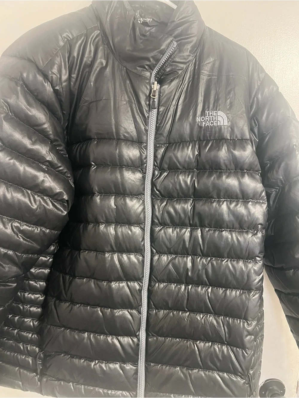 The North Face 550 men’s large Black Puffy Packable Down Jacket